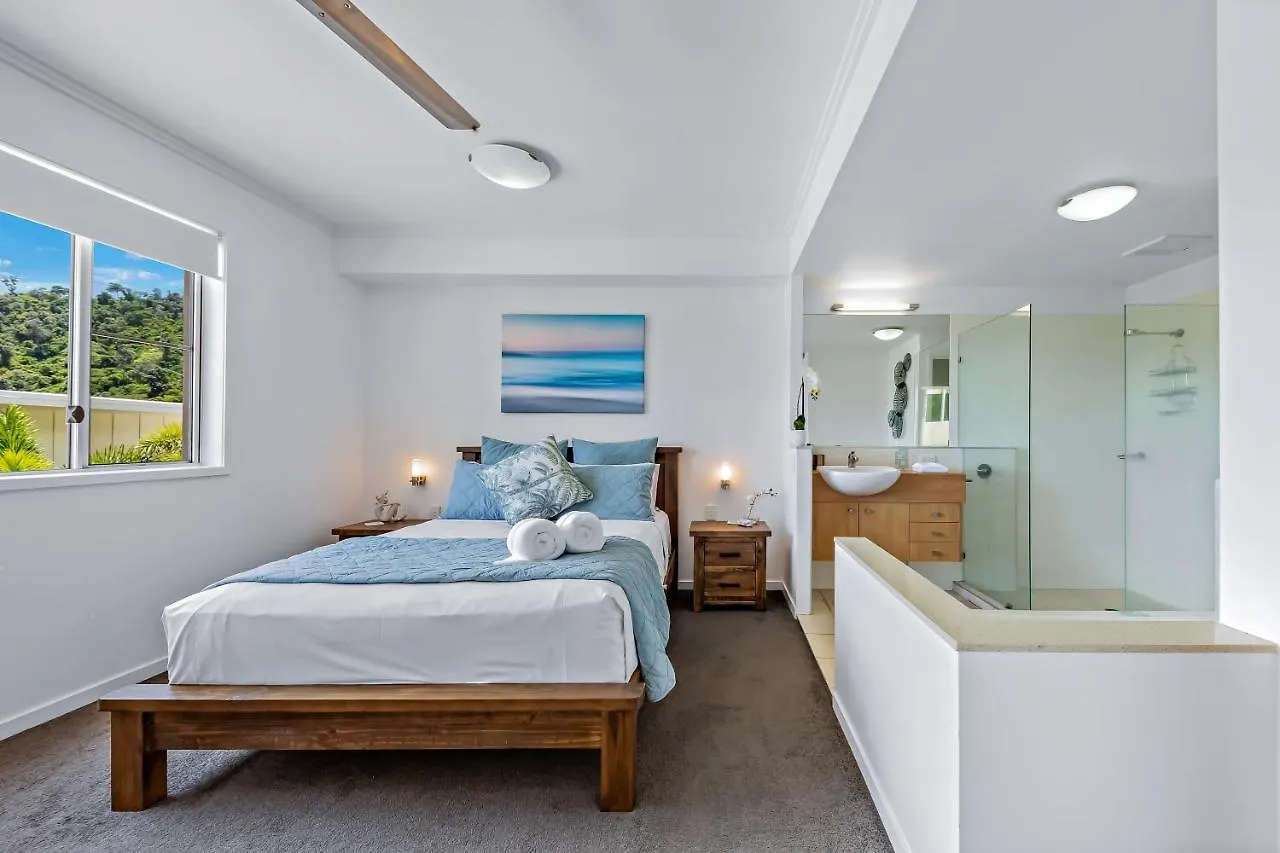 Airlie Beach Retreat Where Luxury Meets Horizon Apartment  Airlie Beach