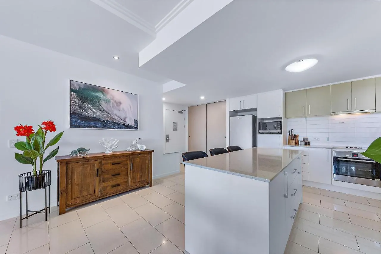 Airlie Beach Retreat Where Luxury Meets Horizon Apartment Australia