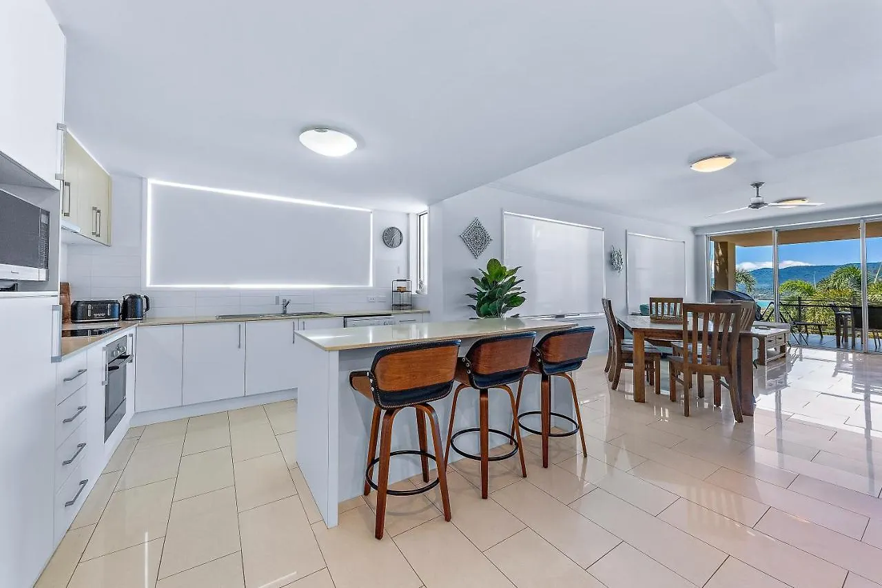 Airlie Beach Retreat Where Luxury Meets Horizon Apartment Airlie Beach
