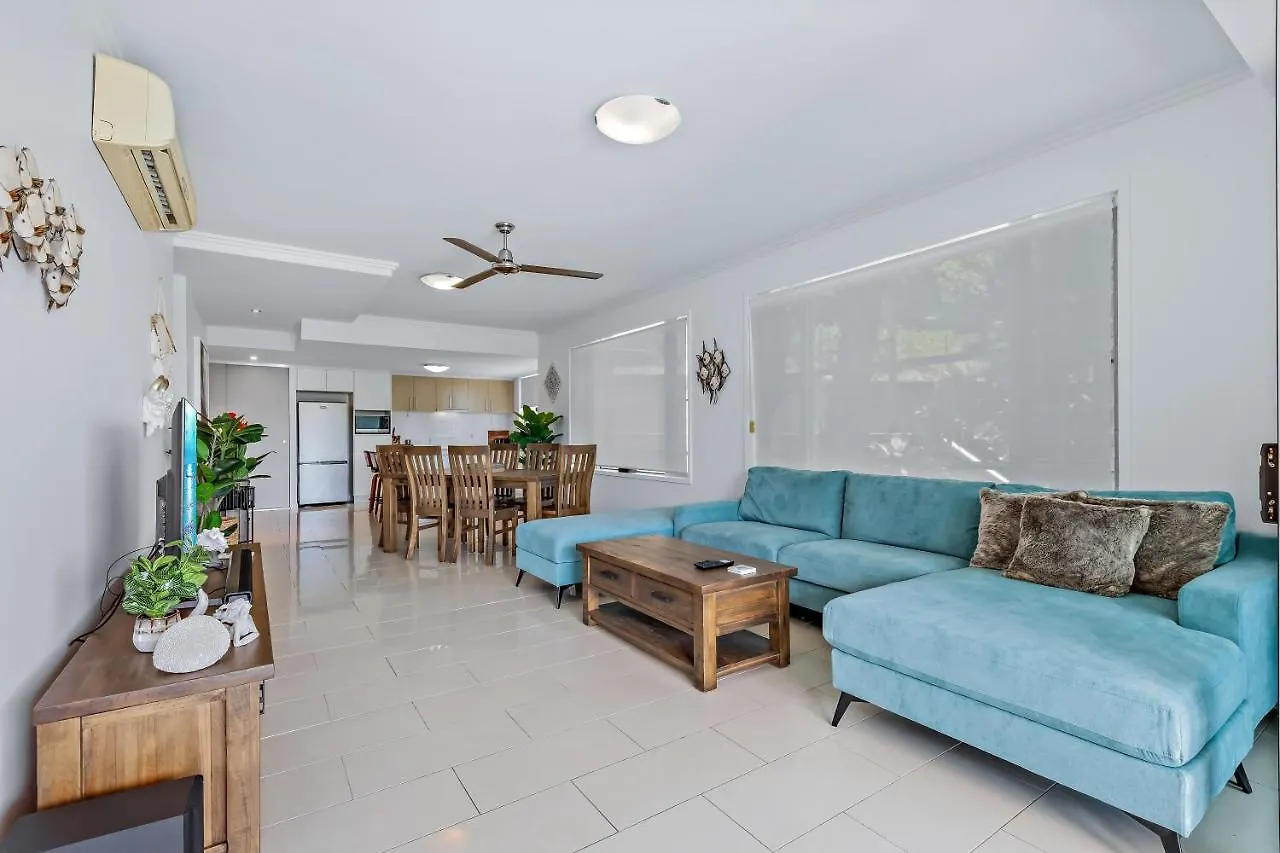 Airlie Beach Retreat Where Luxury Meets Horizon Apartment 0*, Airlie Beach Australia